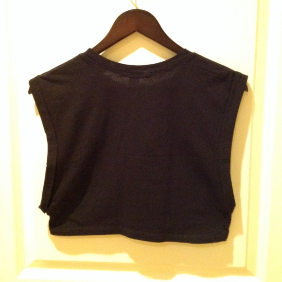 Crop Top - Picture 2 of 4